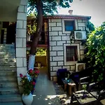 Ξενοδοχείο Antik