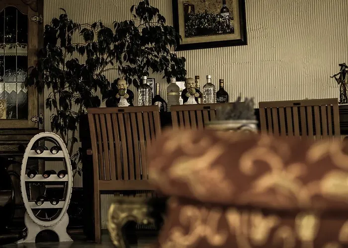 Antik 3* אלאקאטי